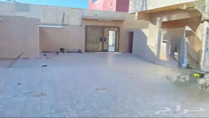 دور للبيع في حي الرويعيات قريب المسجد والمدارس 11