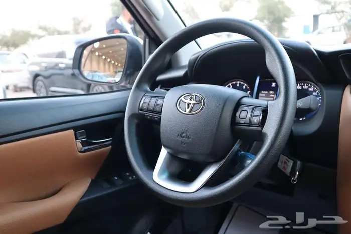 تويوتا فورتشنر GX2 بدون دبل بنزين 2025 سعودي 9