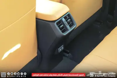 لكزس UX300 AH هجين 2025 index