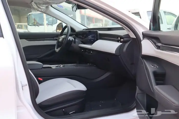 فورد تورس ترند 2026 مبيعات البنوك والشركات 11