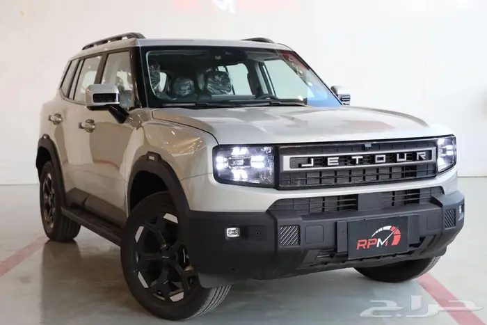 الاكثر مبيعا جيتور T1 لاكجيري 2025 بكل الالوان والسعر خيالي 1