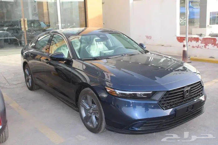 هوندا اكورد EX نصف فل موديل 2025 4