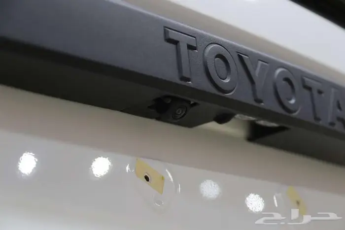 برادو 2024 اصفار ابيض ستاندر 30