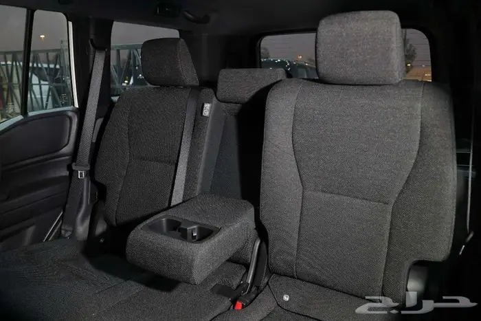 برادو 2024 اصفار ابيض ستاندر 35