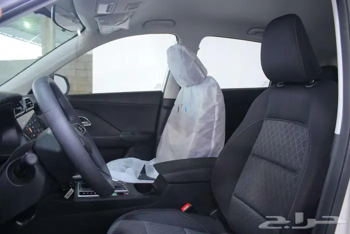 ام جي zs 2025 10