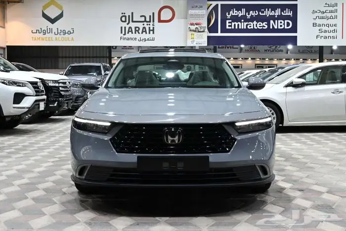 هوندا اكورد نص فل بالنقد والتقسيط 1