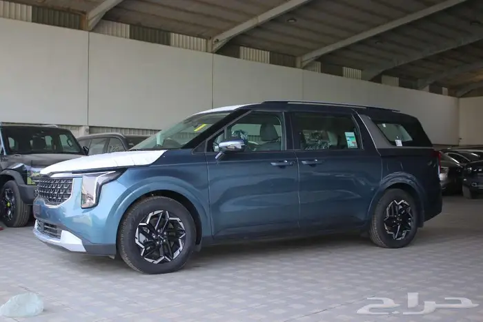 كيا كرنفال 5