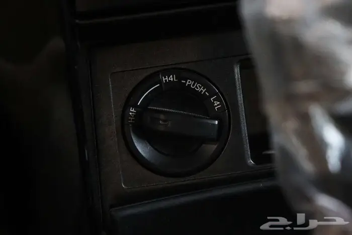 تويوتا برادو TXL موديل 2015 10