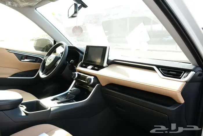 تويوتنا راف فور 2025 XLE فتحة دبل بالنقد والتقسيط 7