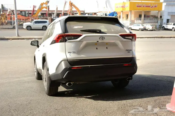 تويوتنا راف فور 2025 XLE فتحة دبل بالنقد والتقسيط 4