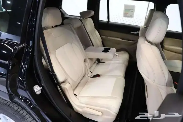 جيب جراند شيروكي 2025 كاش واقساط 11