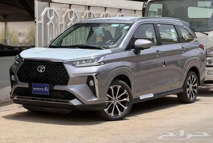 تويوتا فيلوز GLX 2025 ( بالنقد - التقسيط ) . 0