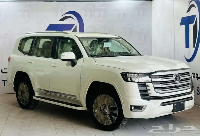 لاندكروزر GXR4 بنزين 2025 2