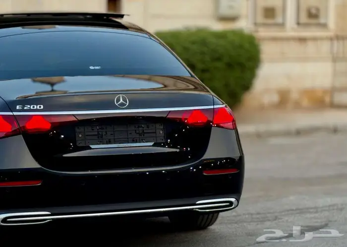 مرسيدس E200 جديدة موديل 2025 7