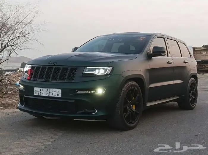 جيب جراند شيروكي SRT 2015 للبيع 9