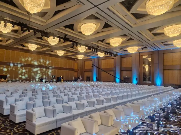 كنب وكراسي للأيجار 3