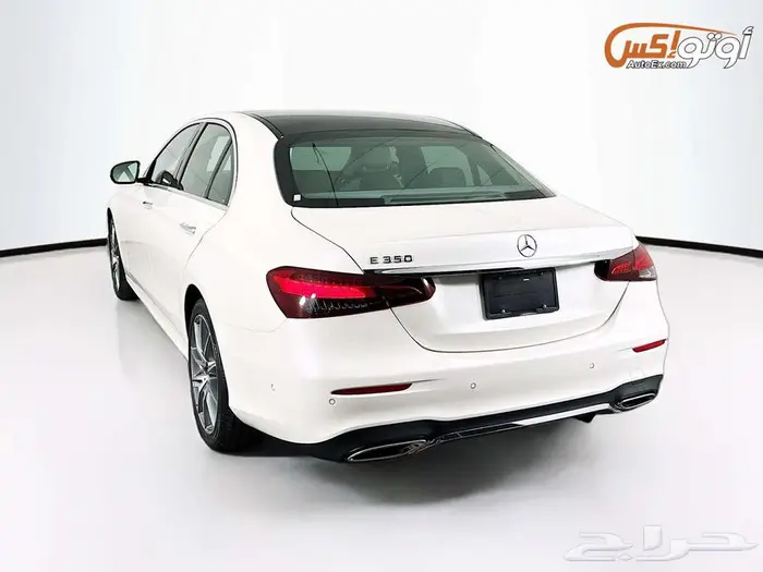 2022 مرسيدس E 350 3