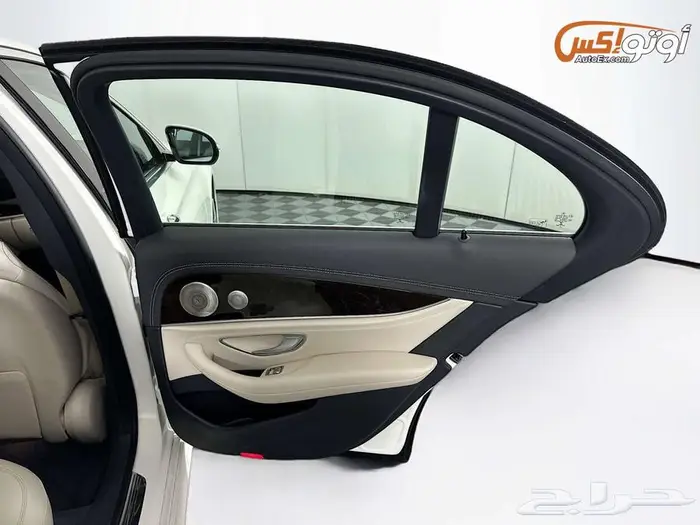 2022 مرسيدس E 350 16