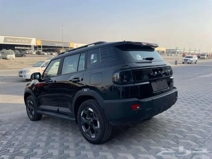 جيتور T1 لاكجري 2025 3