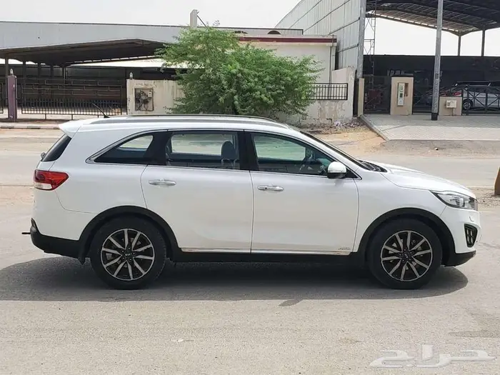 كيا سورنتو 2016 5