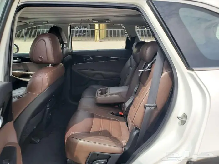 كيا سورنتو 2016 9