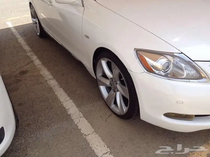 تتوفر لديناجميع انواع جنوط اللكزس Lexuse بجميع الاحجام 21