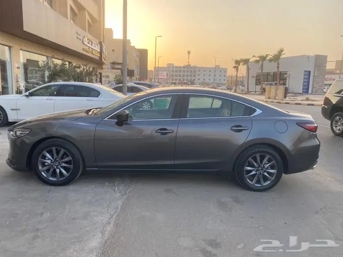 للبيع مازدا 2