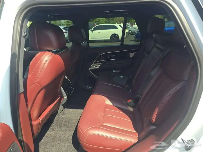 2023 Land Rover Range Rover SE 15