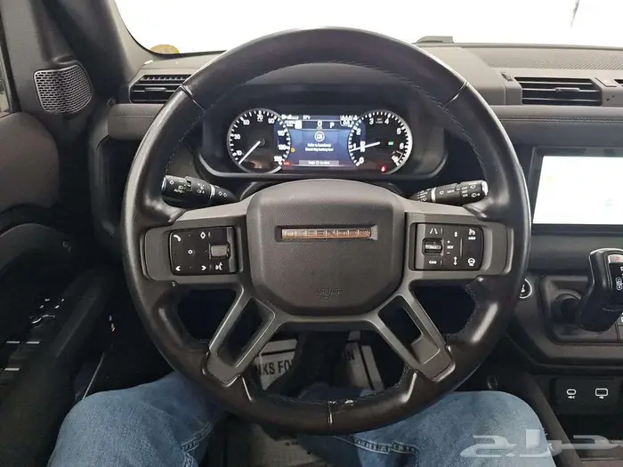 2023 Land Rover Defender 110 X-Dynamic SE 9