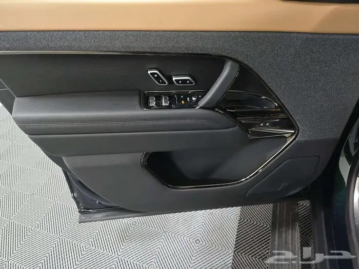 2025 Land Rover Range Rover Sport Autobiography 13