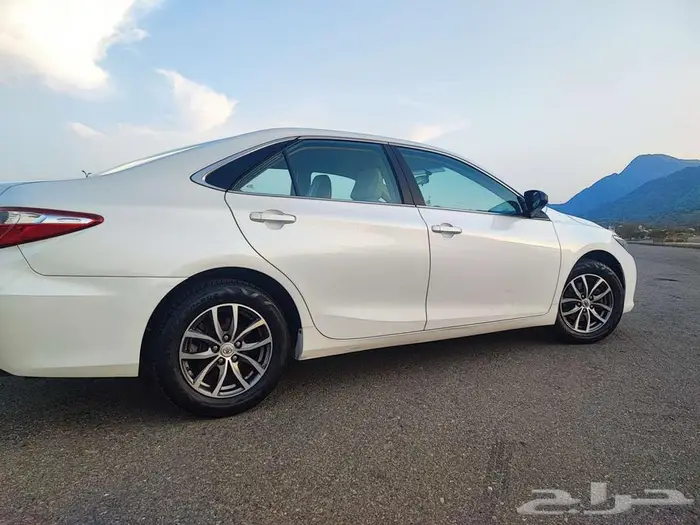 كامري 17 ممشى 128 فقط 6