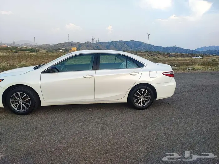 كامري 17 ممشى 128 فقط 4