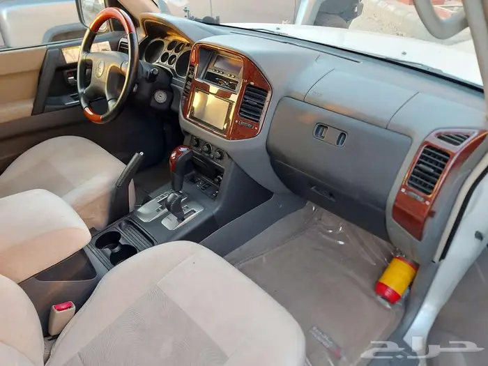 باجيرو 2005 فل كامل مخزن 4