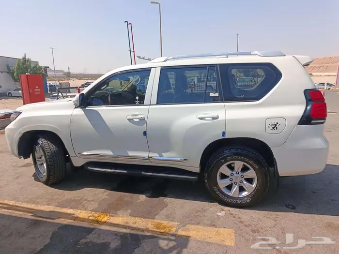 برادو 2018 نظيف للبيع 7