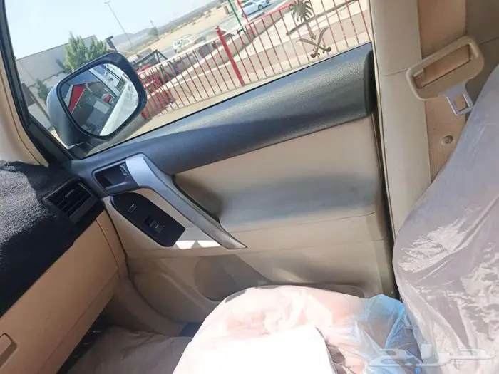 برادو 2018 نظيف للبيع 14