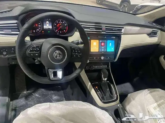 ام جي 5 الشكل القديم موديل 2025 أبيض -فضى -أسود 15