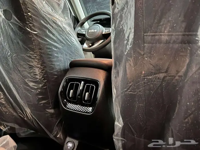 كيا سونيت ستاندر مطور 2024 متوفر ابيض و فضي 19