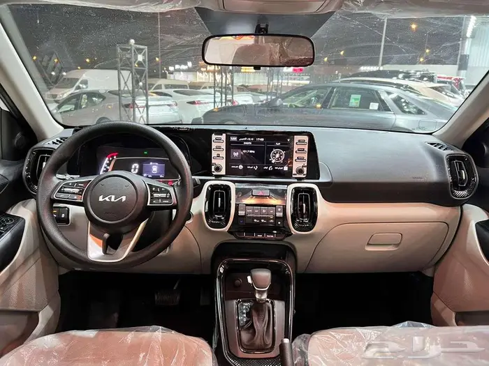 كيا سونيت ستاندر مطور 2024 متوفر ابيض و فضي 11