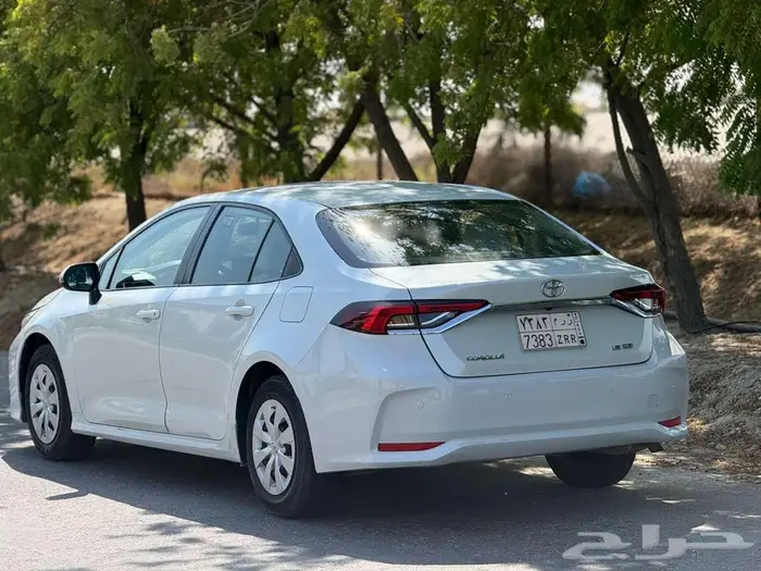 كورولا 2023 العداد 65 ألف بحاله ممتازه عبداللطيف جميل 3