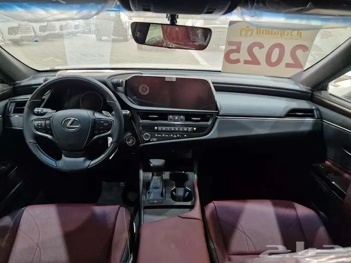 كزس Es 350 ستاندر مطور 2025 بريمي 2