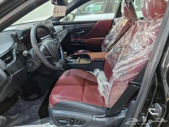 كزس Es 350 ستاندر مطور 2025 بريمي 3