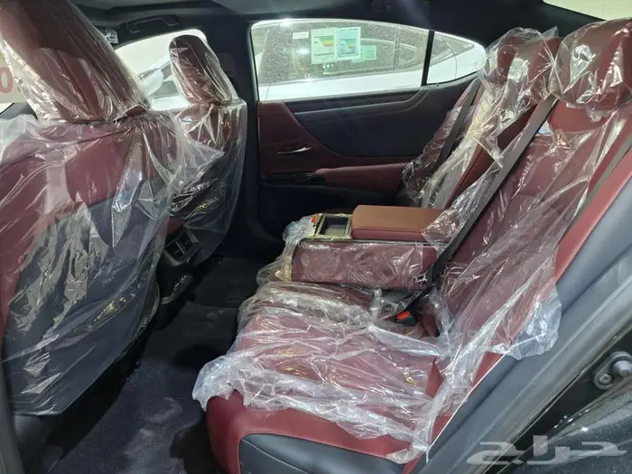 كزس Es 350 ستاندر مطور 2025 بريمي 4