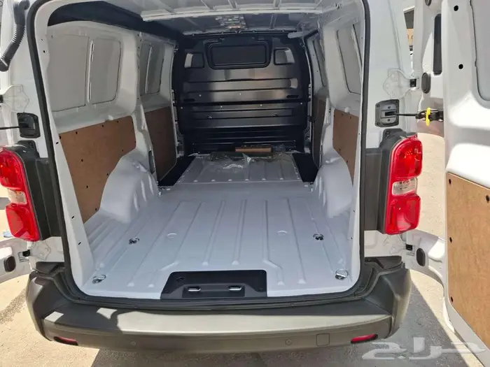 بيجو اكسبرت بضاعة قير اوتوماتيك 2025 ديزل 4