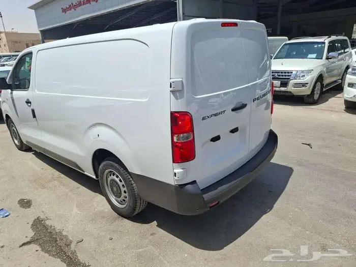 بيجو اكسبرت بضاعة قير اوتوماتيك 2025 ديزل 6