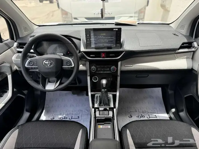 تويوتا فيلوز GLX 2025 ( بالنقد - التقسيط ) . 11