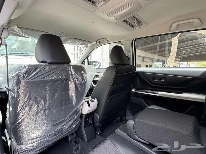 تويوتا فيلوز GLX 2025 ( بالنقد - التقسيط ) . 25