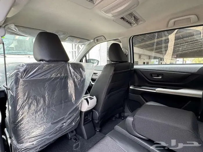 تويوتا فيلوز GLX 2025 ( بالنقد - التقسيط ) . 26