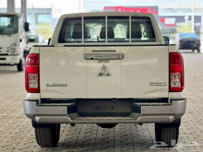 ميتسوبيشي L200 غمارتين دبل نص فل اوتوماتيك 2024 كاش وأقساط 3