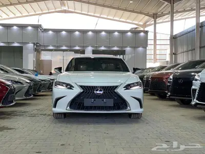 لكزس ES 300 HH موديل 2025 - خليجي أقل سعر index