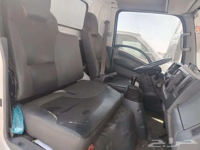 ايسوزو ديانا2016 ثلاجه نظيف بودي ومحركات وكاله ب 72.000ريال 6